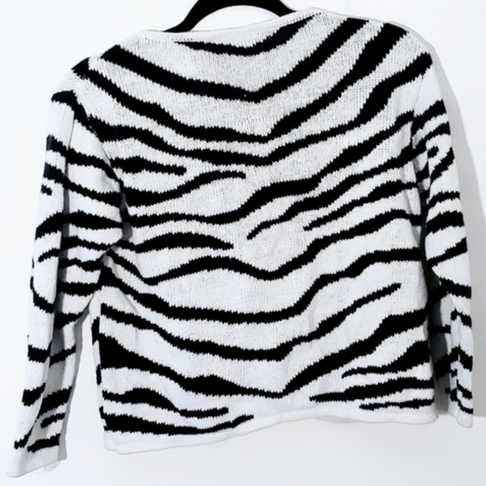 VTG Newport News Easy Styles Black White Zebra Tiger Stripe Cardigan Sweater L - Picture 2 of 4